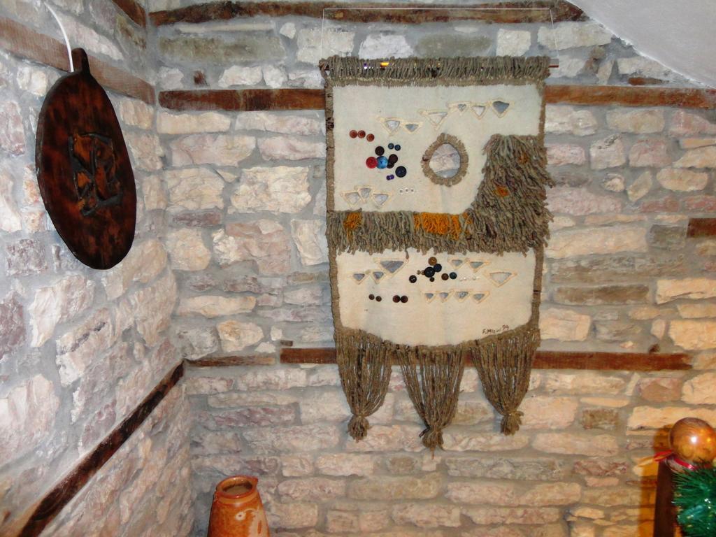 Hotel Kalemi 2 Gjirokaster Ngoại thất bức ảnh