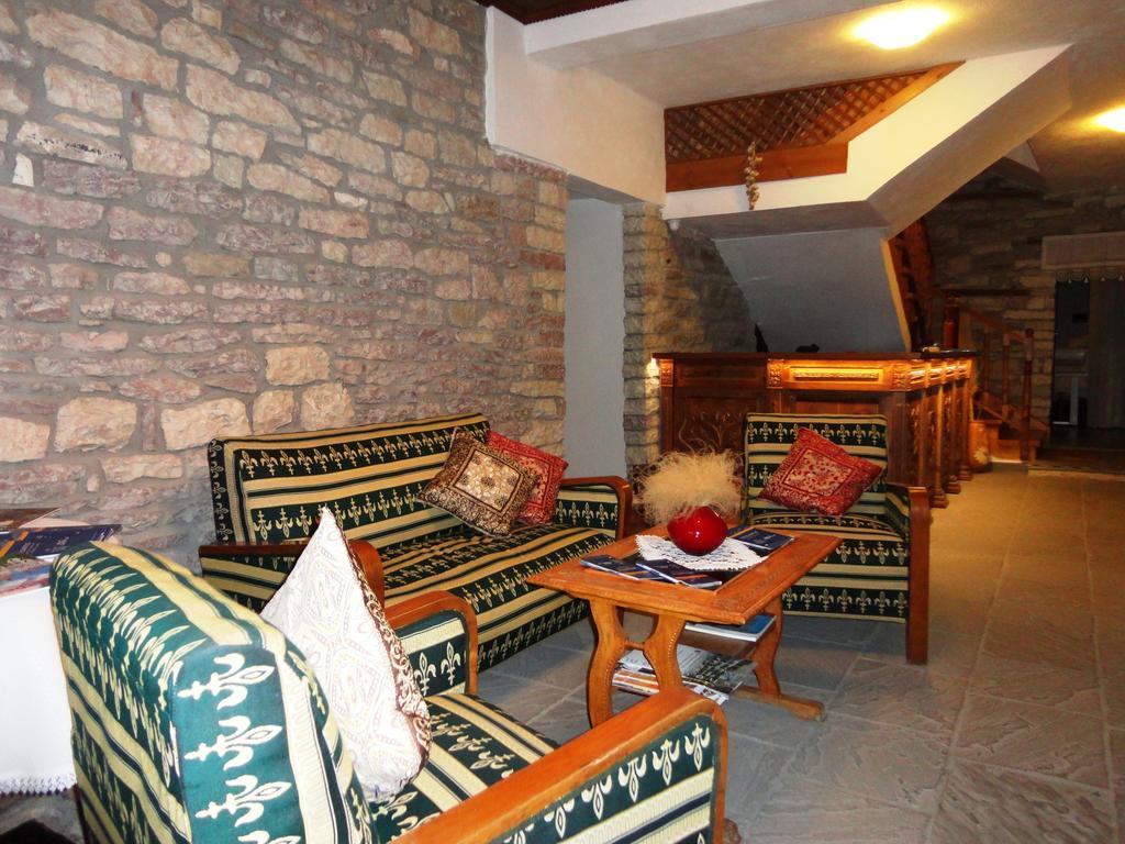 Hotel Kalemi 2 Gjirokaster Ngoại thất bức ảnh