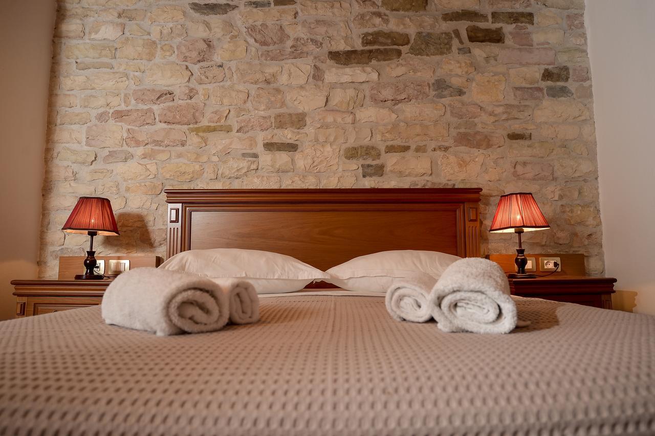 Hotel Kalemi 2 Gjirokaster Ngoại thất bức ảnh